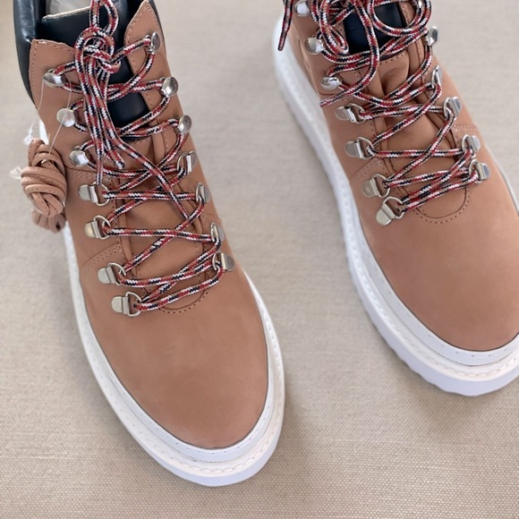 SCHUTZ Marlua Chunky Hiking Boot Sz 7.5 NIB - Picture 6 of 9